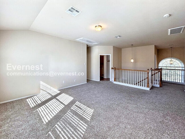 Building Photo - 3505 Fitzroy Ave