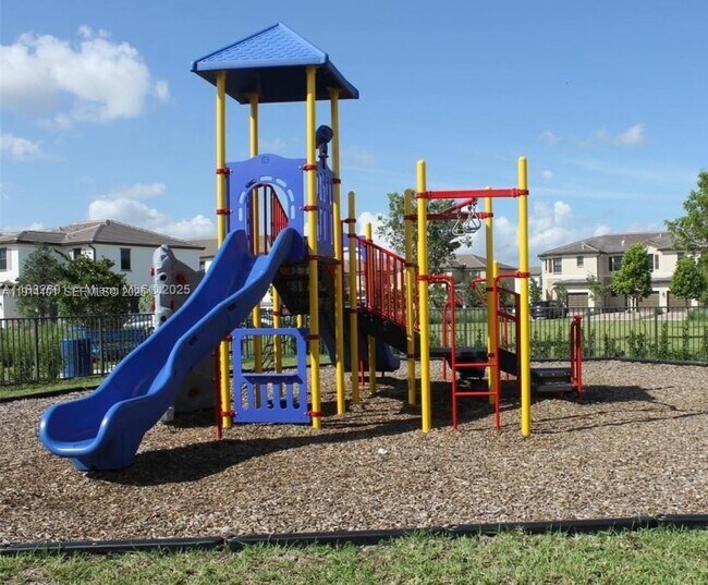 Building Photo - 3310 W 114th Terrace