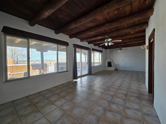 Building Photo - 27633 W Frontage Rd