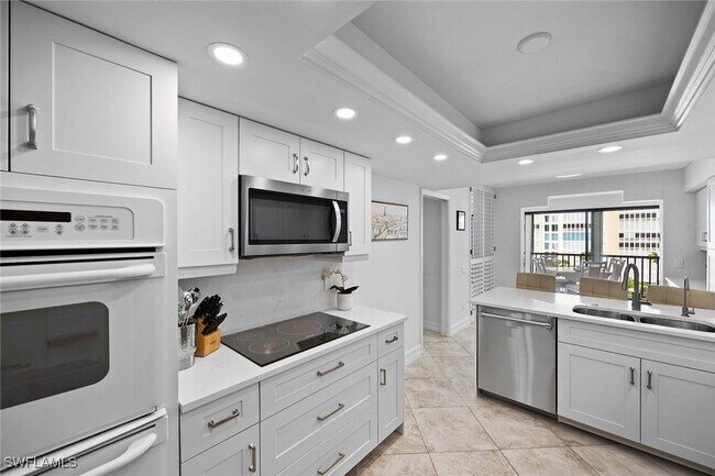 Building Photo - 4401 Gulf Shore Blvd N