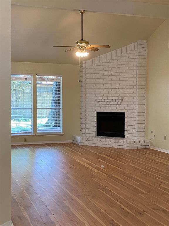 Building Photo - 3118 Lake Stream Dr