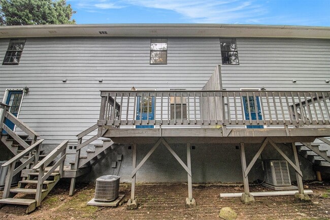 Building Photo - 2BR/1.5BA Close to Downtown Snellville!