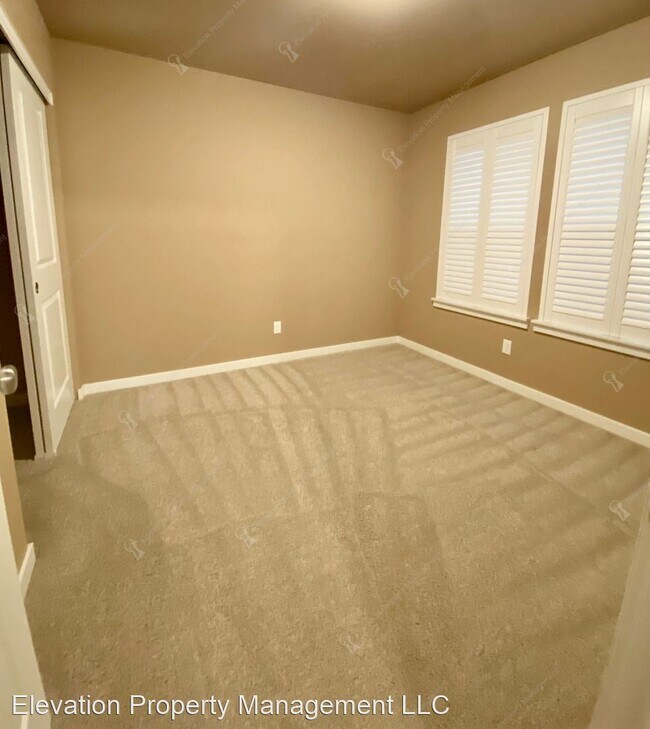 Building Photo - 3 br, 2 bath House - 20778 SE Hollis Ln