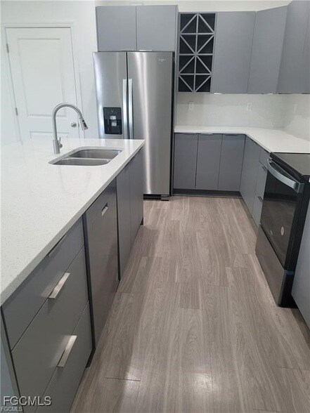 Building Photo - 5008 Idaho Ln