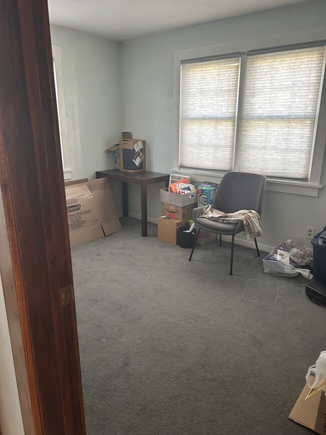 Building Photo - 213 S 100 W