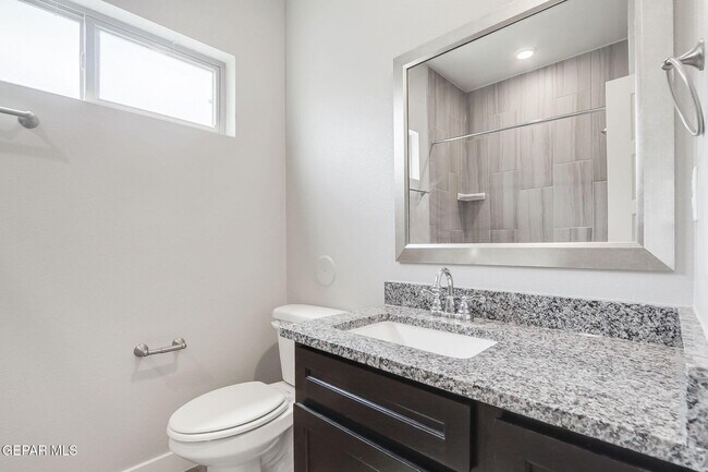 Building Photo - 14813 Tierra Fortaleza Ave