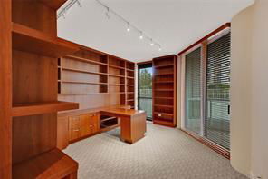 Building Photo - Point Place, Aventura, FL 33180 - 3 BR 3 BA condo