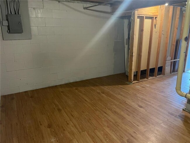 Building Photo - 2363 Dorland Ln