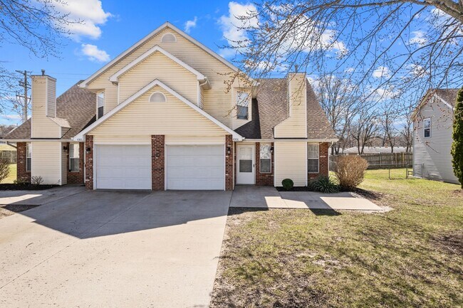 Primary Photo - 4306-4308-4308 Cheryl Ct