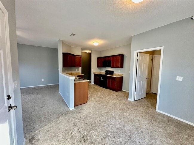 Building Photo - 816 NW 68th Ave