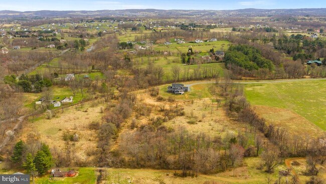 Building Photo - 38149 John Wolford Rd