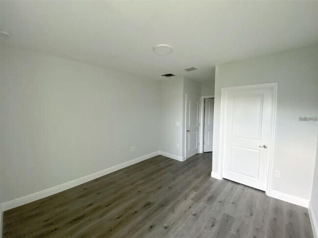 Building Photo - 1030 NW 57th Ct
