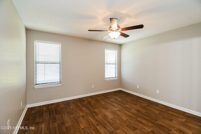 Building Photo - 3183 Chads Ct