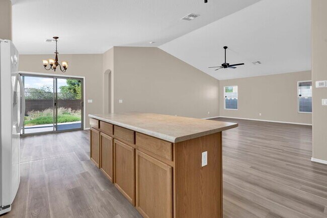 Building Photo - 17161 W Port Royale Ln