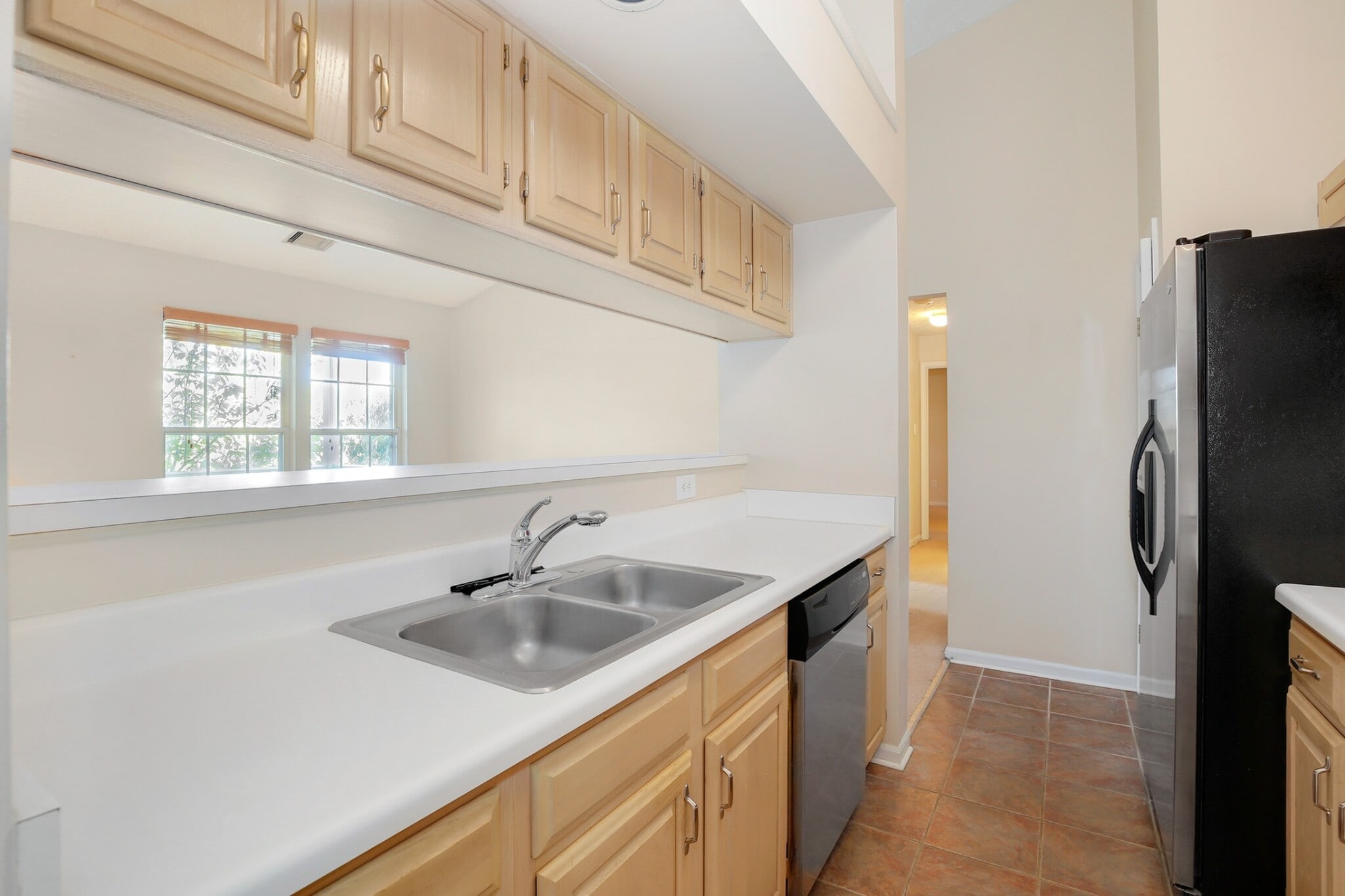 Building Photo - 13100 Briarcliff Terrace