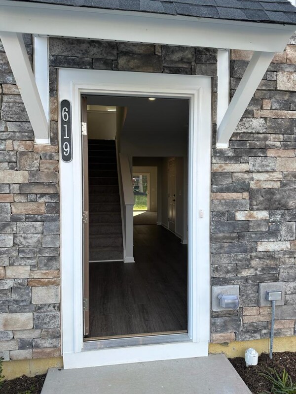 Building Photo - 619 Rivanna Hl Rd