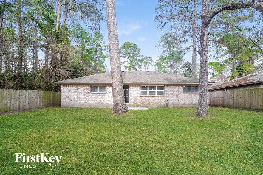 Building Photo - 3607 Dawnwood Dr