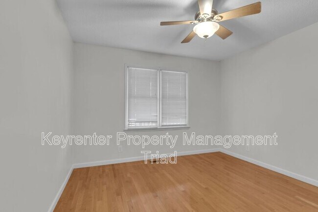 Building Photo - 3959 Lewiston Rd