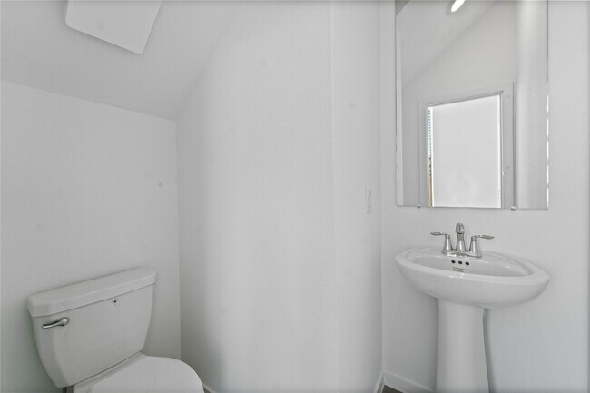 Building Photo - 6415 Laguna Terra Dr
