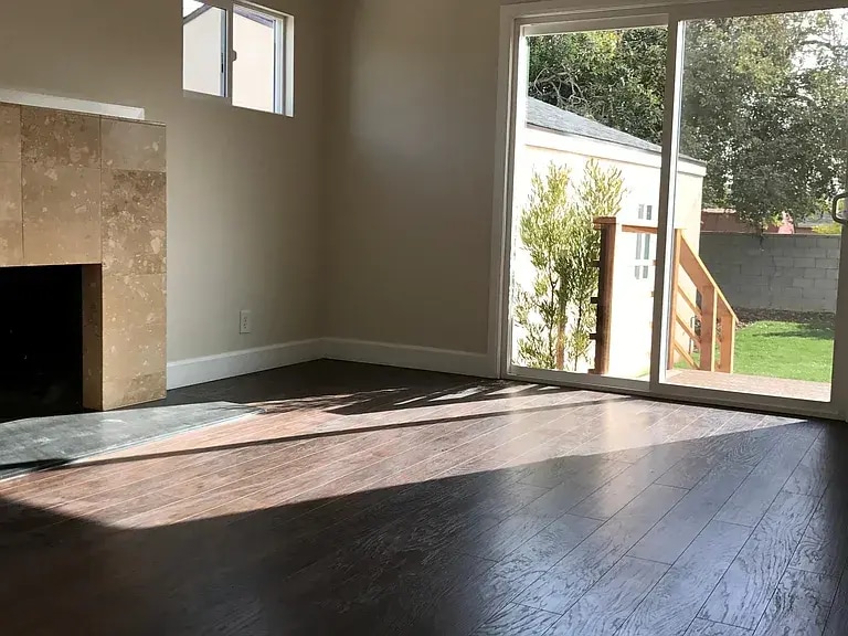 Building Photo - 6450 W 84th Pl