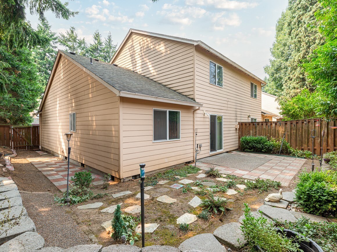 Building Photo - 3468 SE Harvey St