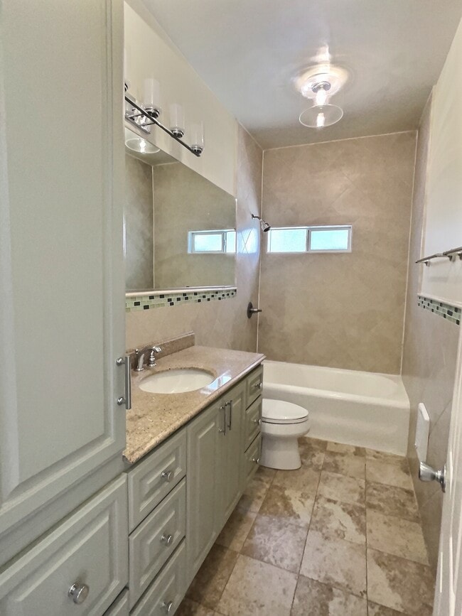 Updated bathroom with lots of storage - 545 N Vista St