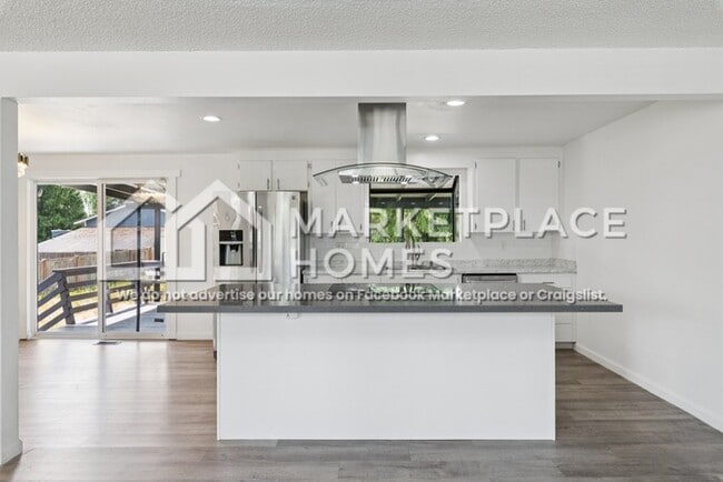 Building Photo - 20428 53rd Ave W