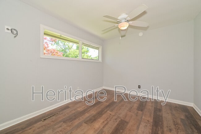 Building Photo - 1409 Audena Ln SW