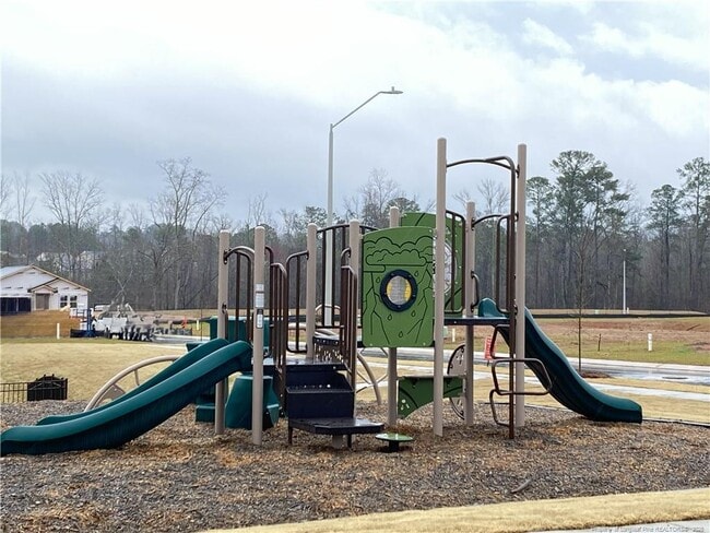 Building Photo - 347 Scottsdale Dr