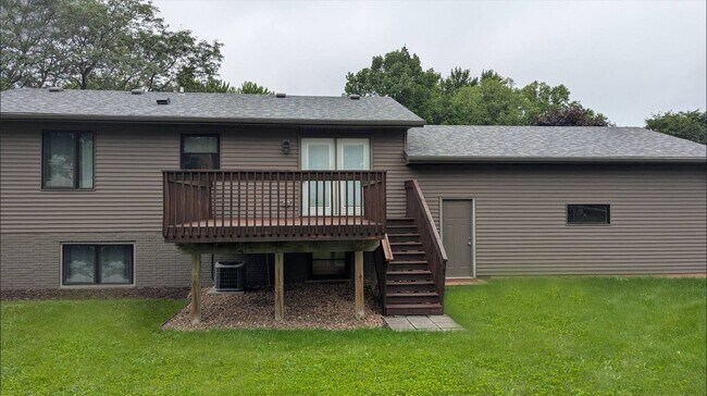 Building Photo - 4810 19th Ave NW