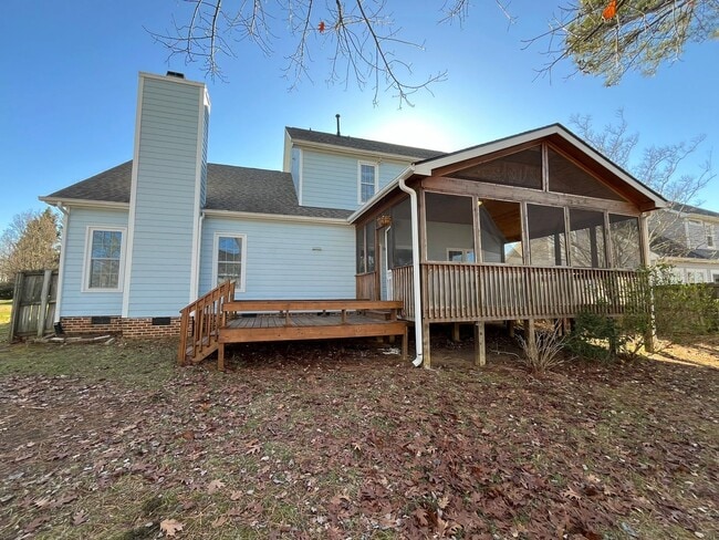 Building Photo - Excellent 4BD, 2.5BA Cary Home with Fenced...
