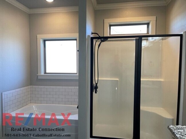 Building Photo - Sorry No Smoking and No Pets Permitted