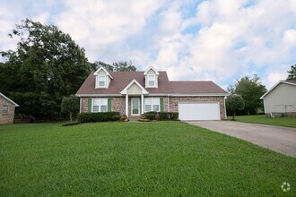 Building Photo - Pet Friendly in Sango!