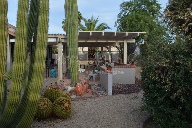 Building Photo - 14405 W Greystone Dr