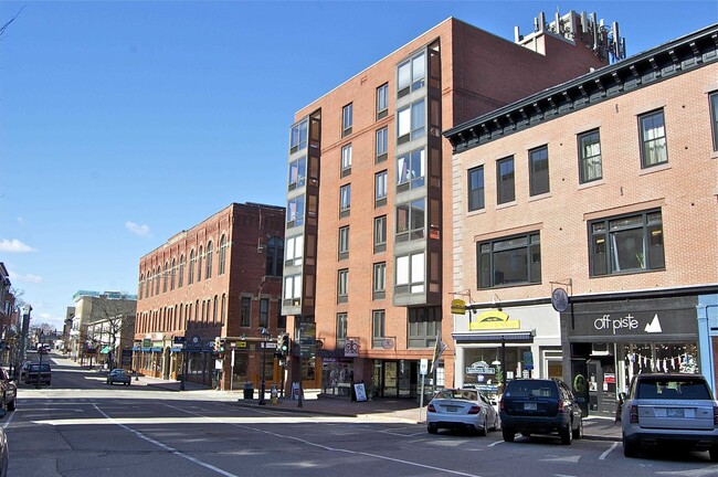 Building Photo - 55 Congress Street