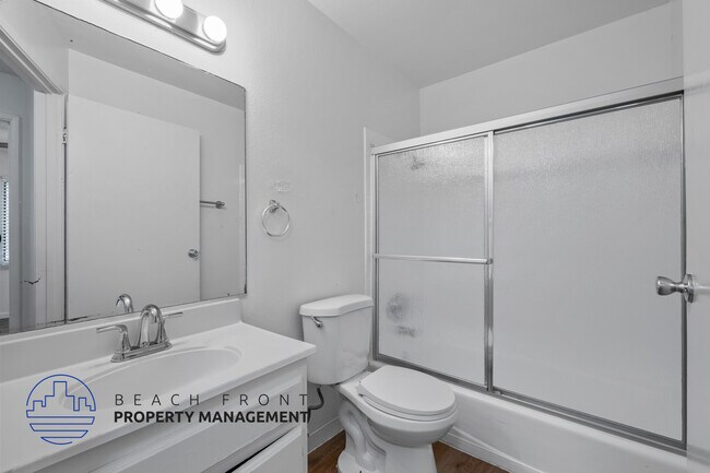 Building Photo - 2763 San Marino