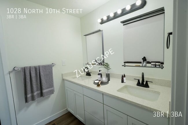 Building Photo - 1028 N 10th St