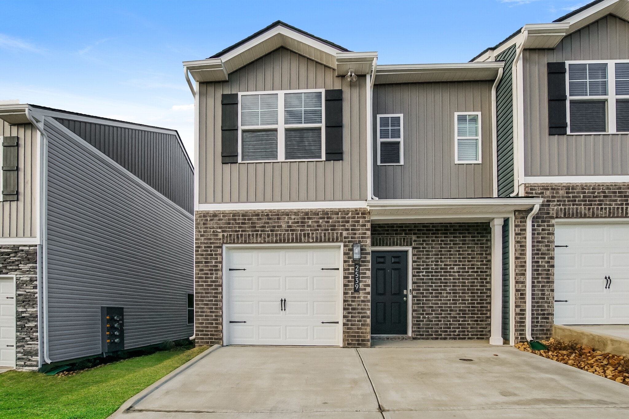 Building Photo - 2539 Legg Ln