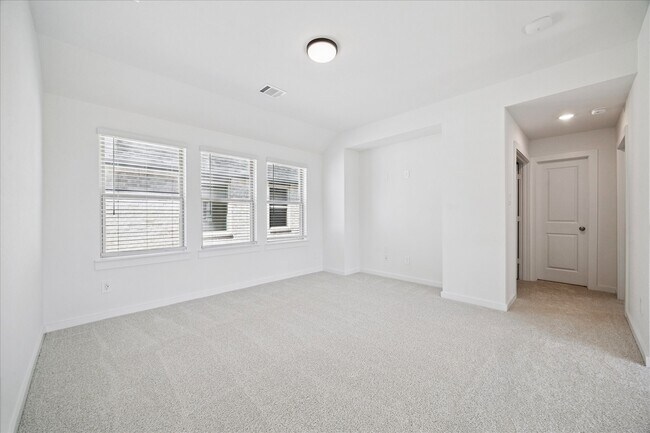 Building Photo - 29802 Ellwood Ln