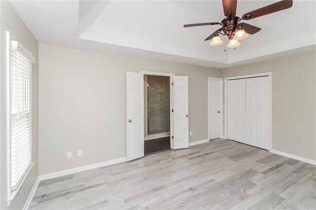 Building Photo - 5069 Hopeland Dr