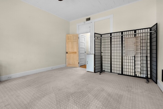 Building Photo - 114 N Highland Ave