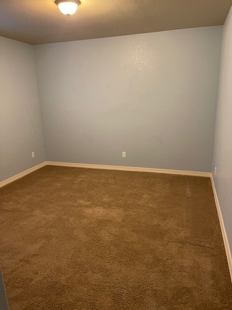 Building Photo - 12737 Mission Meadow Dr