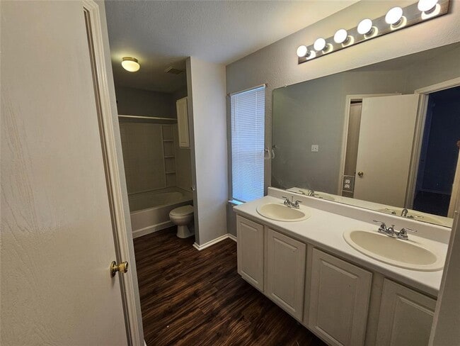 Building Photo - 149 Buttercup Way