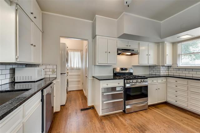 Building Photo - 4210 Normandy Ave