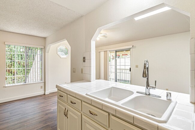 Building Photo - Spacious 4-Bedroom Home in Prime Milpitas