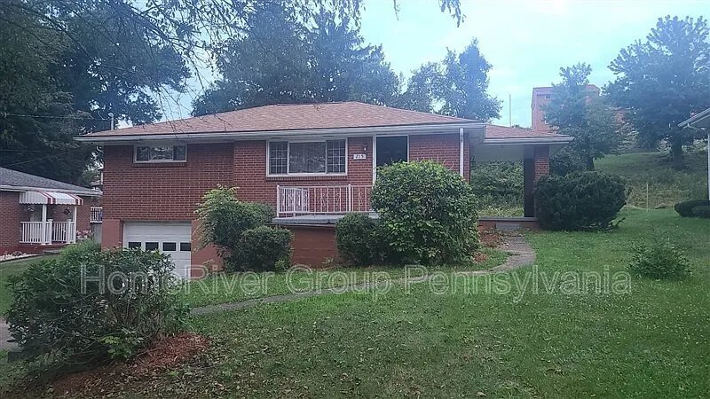 Primary Photo - 215 Boston Hollow Rd