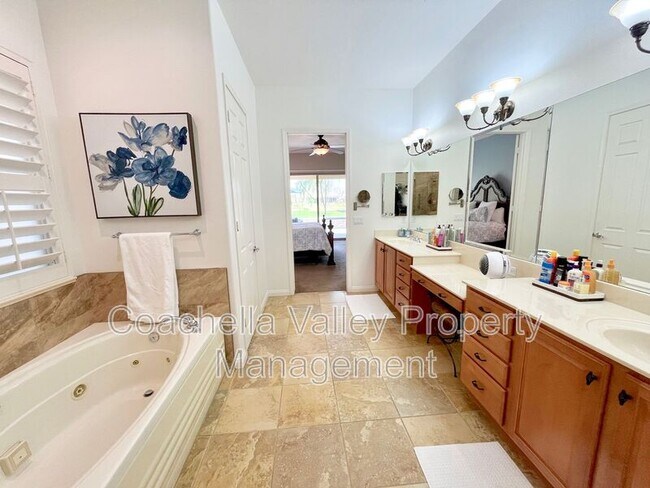 Building Photo - 80734 Camino Santa Elise