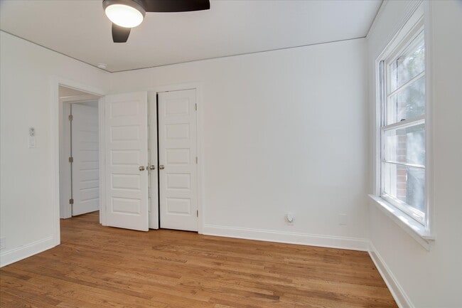 Building Photo - 1613 Pendleton Rd