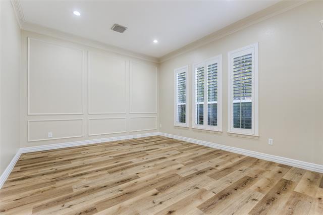 Building Photo - 2514 Maywood Ln