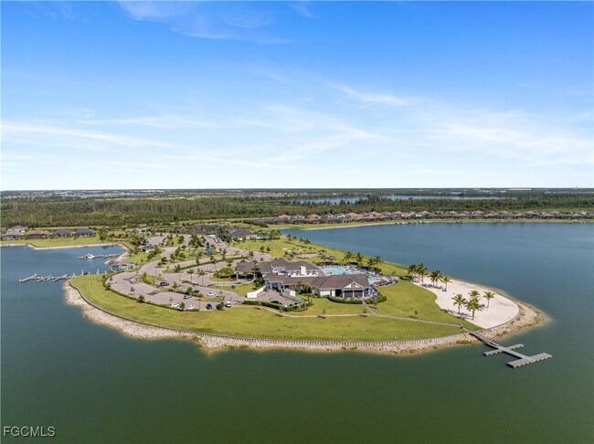 Building Photo - 19001 Aqua Shore Dr